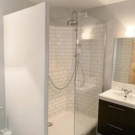 Bat2 - Cannes, Carre D'or, Beau 2 Pieces *